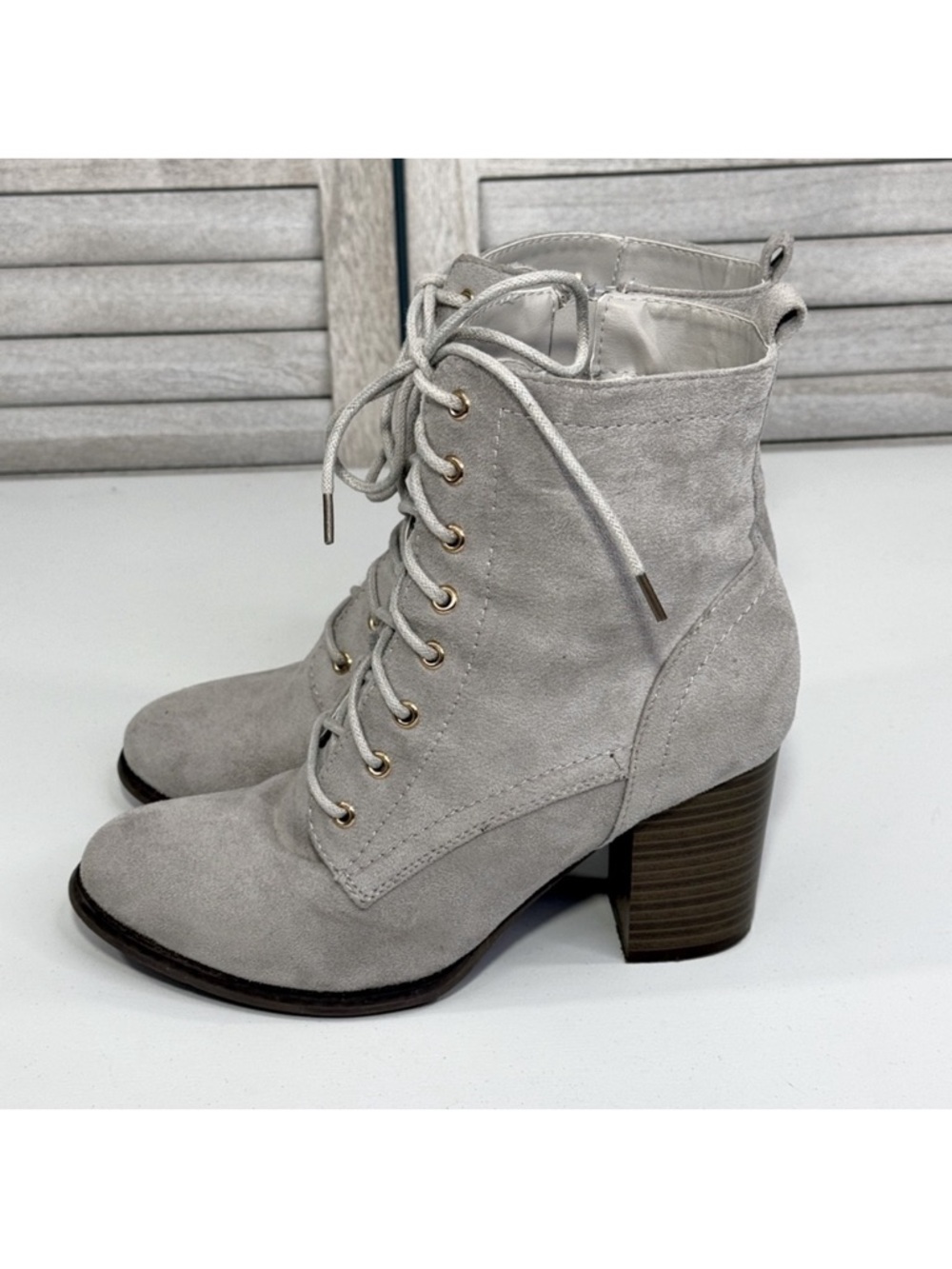 JOURNEE COLLECTION Baylor Heeled Lace Up Bootie Gray-8